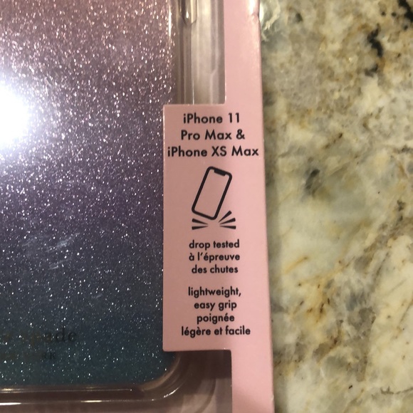 Kate Spade protective hardshell case for iPnone 11 Pro Max & IPhone - Picture 2 of 10